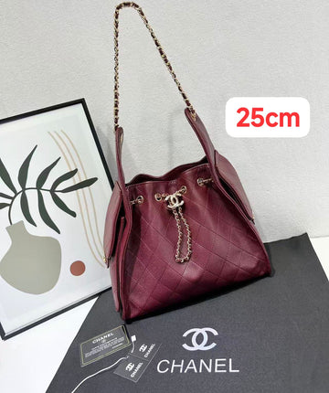 Chanel Bag Hobo 25 Burgundy