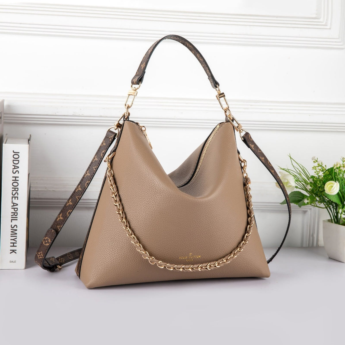 Louis Vuitton Multipass Handbag Brown