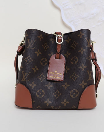 Louis Vuitton Bag Style Monogram Bucket Shoulder